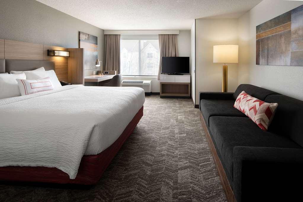 Sonesta Select Seattle Renton Suites Room photo